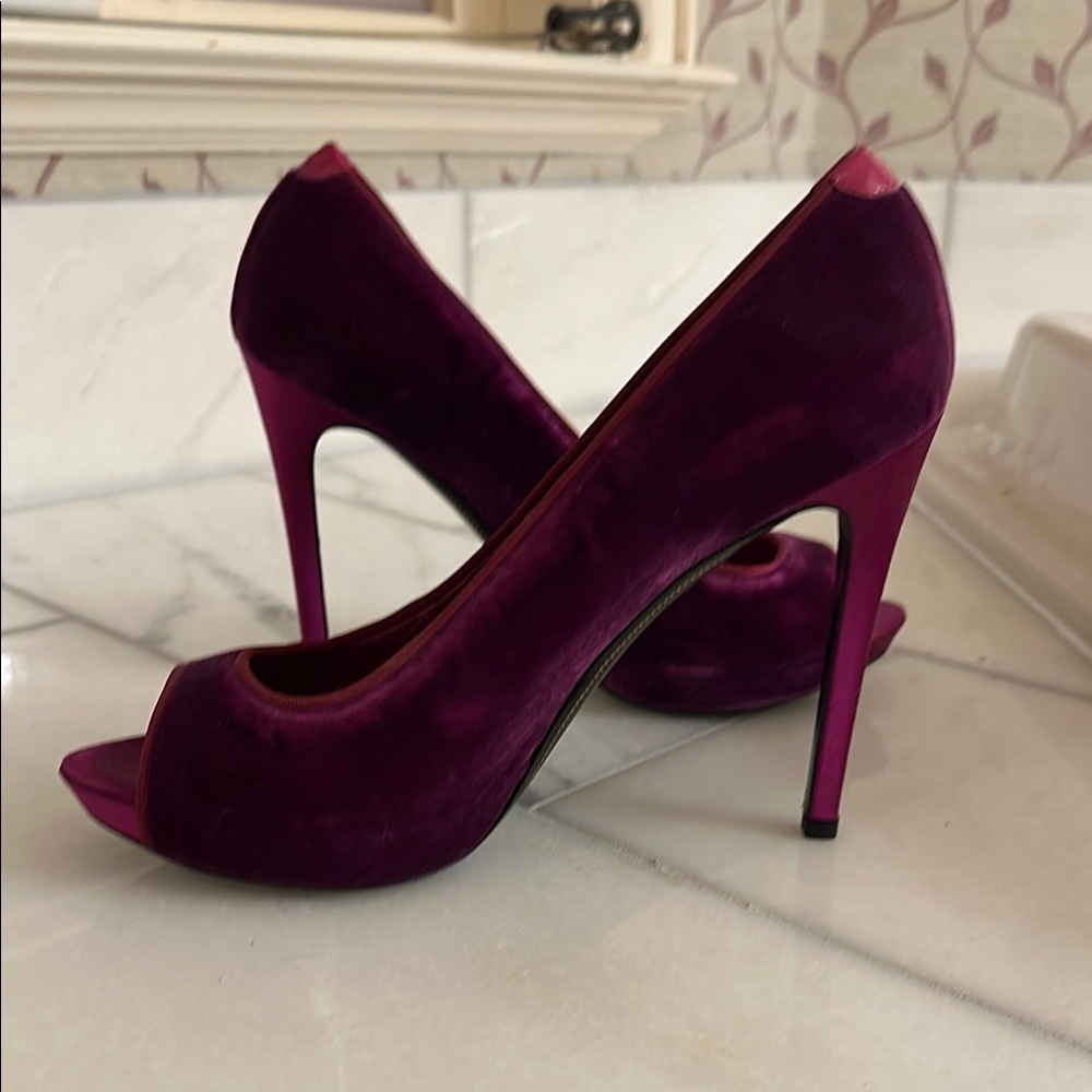 Tom Ford Purple Peep-Toe Heels - Picture 6 of 8